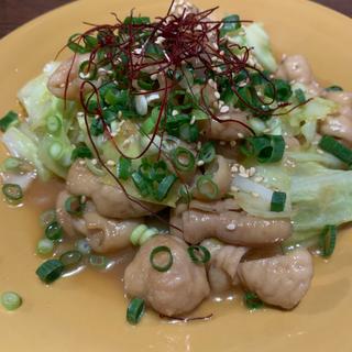 ホルモンと野菜の辛みそソテー(ごはんとお酒 eight you)