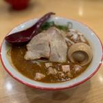 特製 黄雲(Noodle Laboratory 金斗雲 福岡空港店)