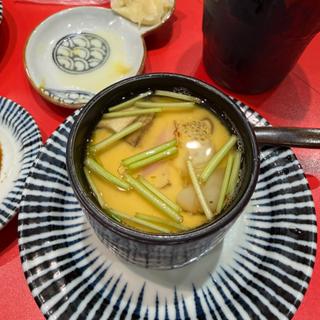 茶碗蒸し(鮨と酒 【謹賀】 大阪2ビル店 | 大衆寿司)