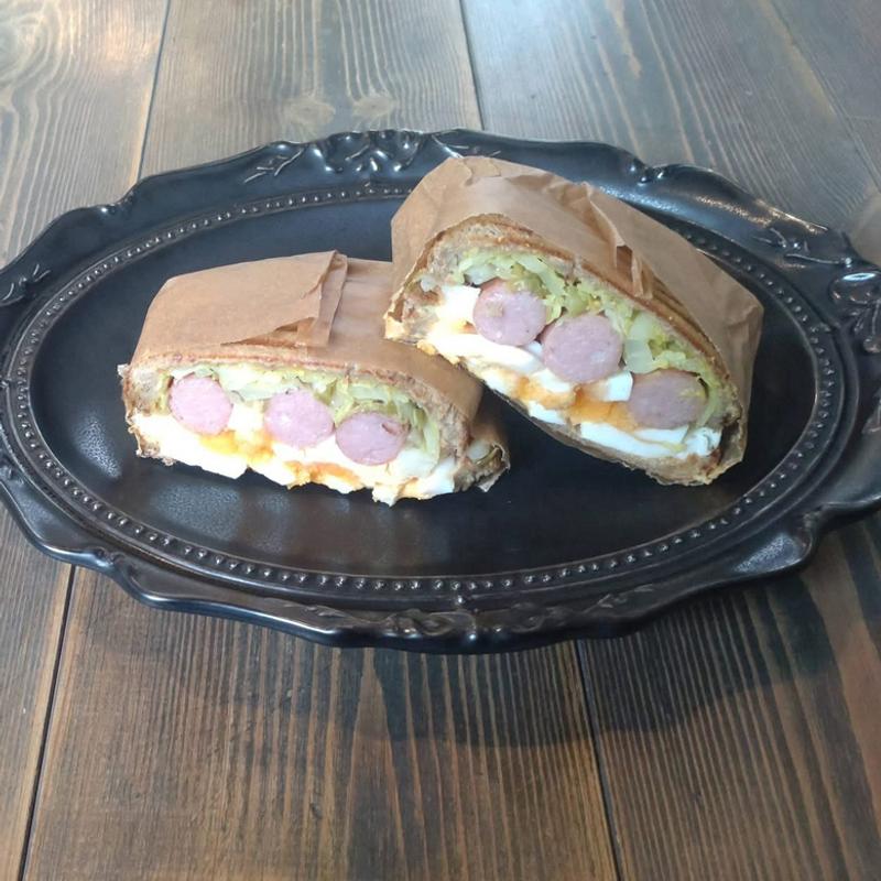 ホットサンド(UTENA CAFE BAR ＋ STAY.)