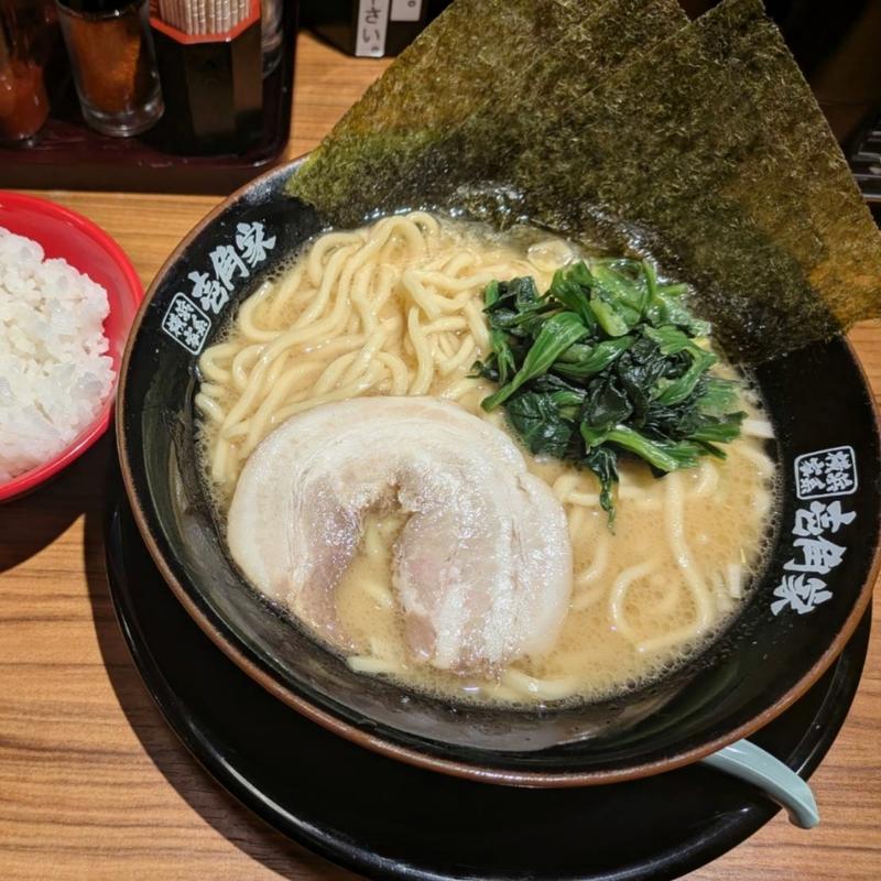 ラーメン(壱角家 蒲田西口店)