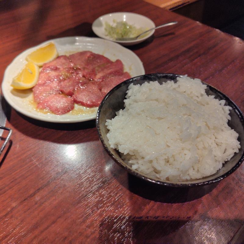 (グリエ タニグチ 根塚店)