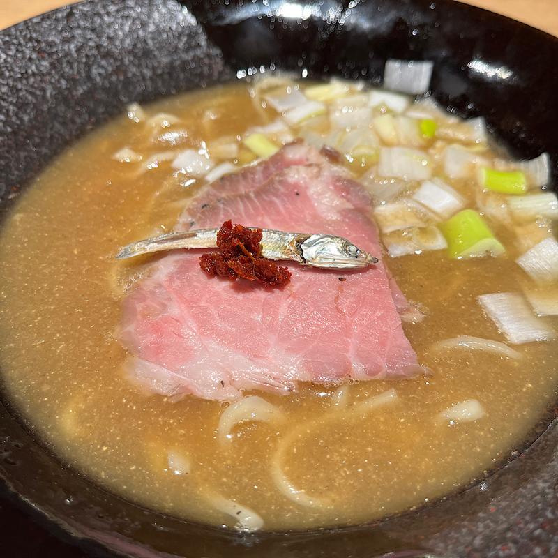 にぼ魂ラーメン(にぼ魂(Nibotama)-煮干ラーメン-)