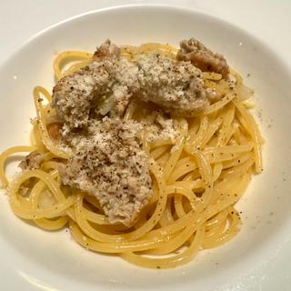 大山鶏のサルシッチャのパスタ(TAVOLA CALDA SPELLO)