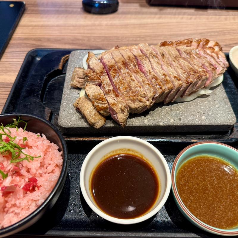 (石焼ステーキ 贅 県央店)