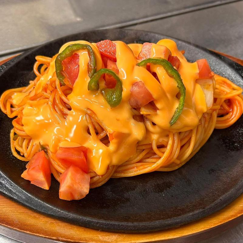 フレッシュトマトのチーズナポリタン(スパゲッ亭加良)