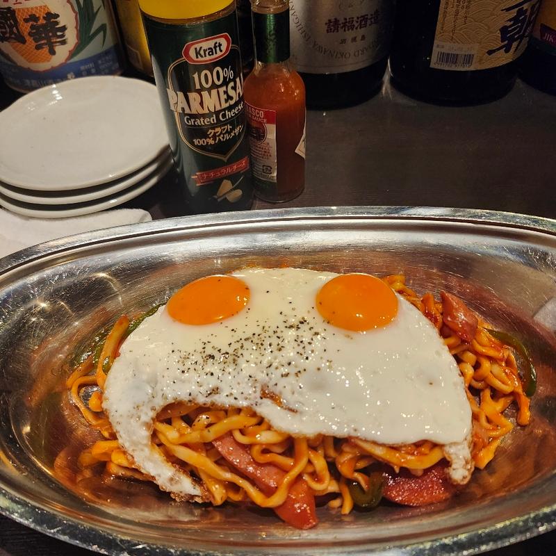 ナポリタン目玉焼きのせ(すみびやき串串 )