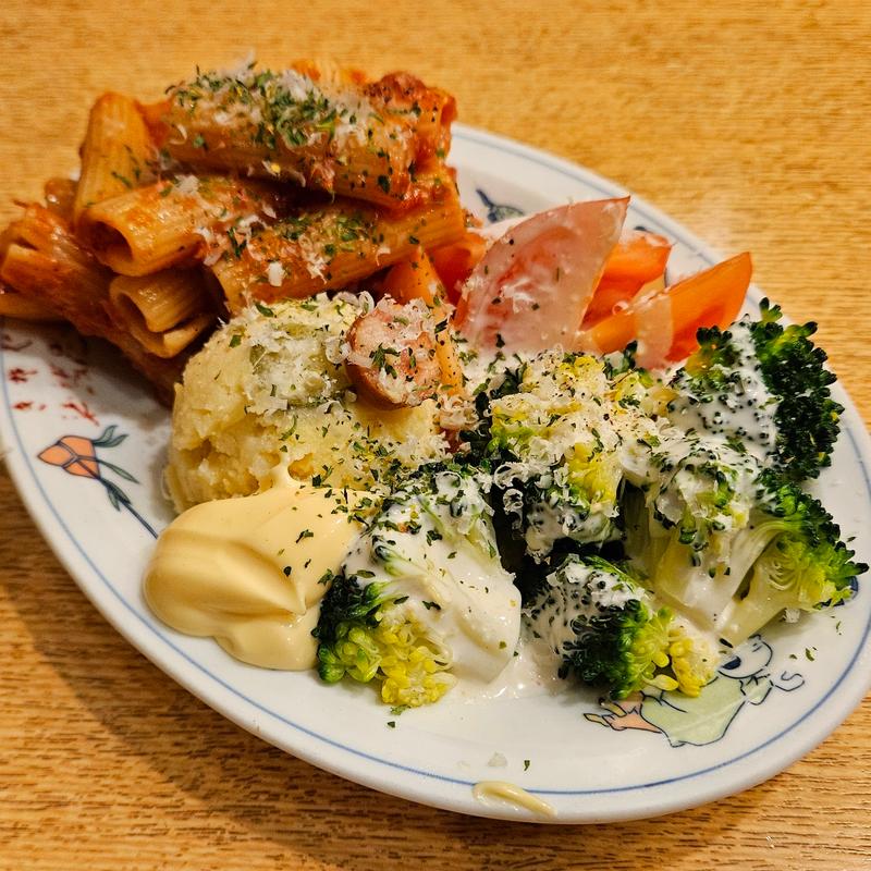 ポテトサラダwithブロッコリー＆トマト＆マカロニサラダ(須賀乃湯)