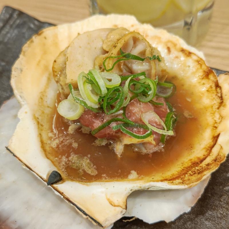 ほたて酒盗焼き(貝・海苔巻き 野毛しらはら)