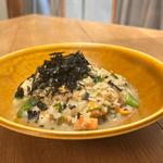 スモークサーモンと貝柱の柚子胡椒仕立ての和風ソースリゾット