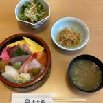 音秀ランチ（ちらし寿司）