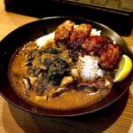 牡蠣出汁ときのことほうれん草(JapaneseSpiceCurry WACCA（ワッカ）)