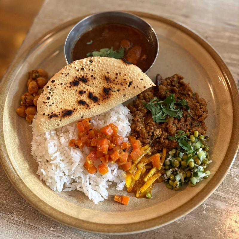 2種プレート(Anjali)