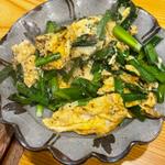 ニラ玉子(武州うどんあかね&みどりダイニング)