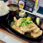 トンコロステーキ定食