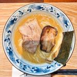 煮干豚骨そば(煮干そばHIMAWARI)