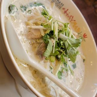 グリーンカレーのフォー(アジアンキュイジーヌ ヘイマーケット)