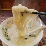 グリーンカレーのフォー