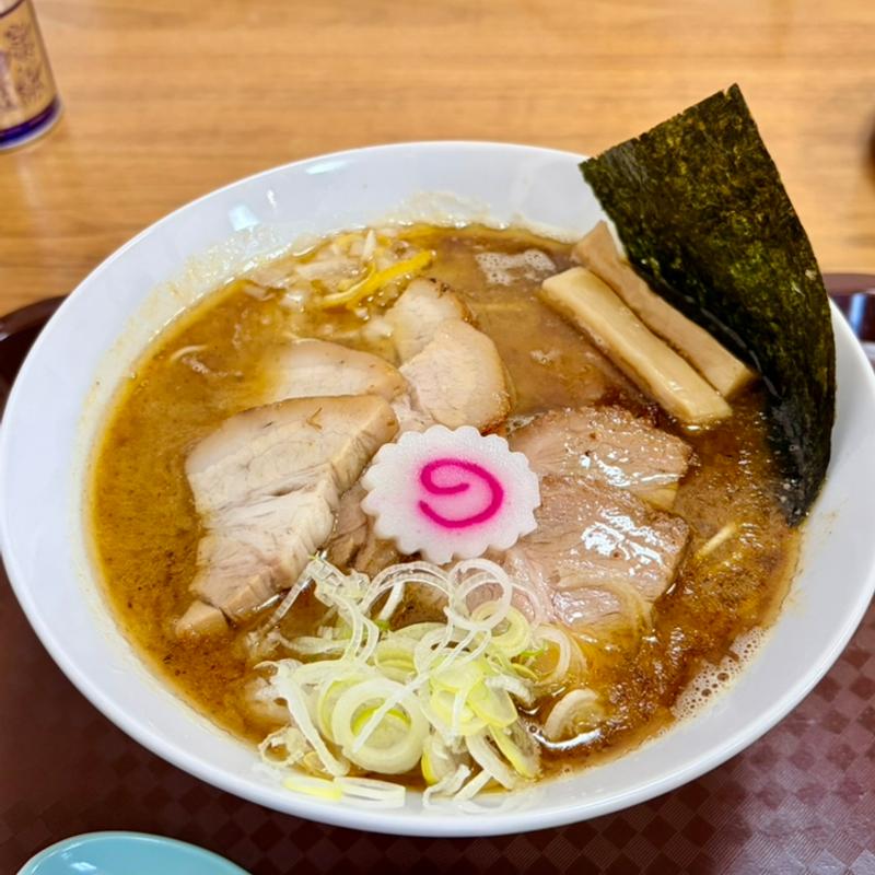 らーめん中盛り＋チャーシュートッピング(らーめん理庵)