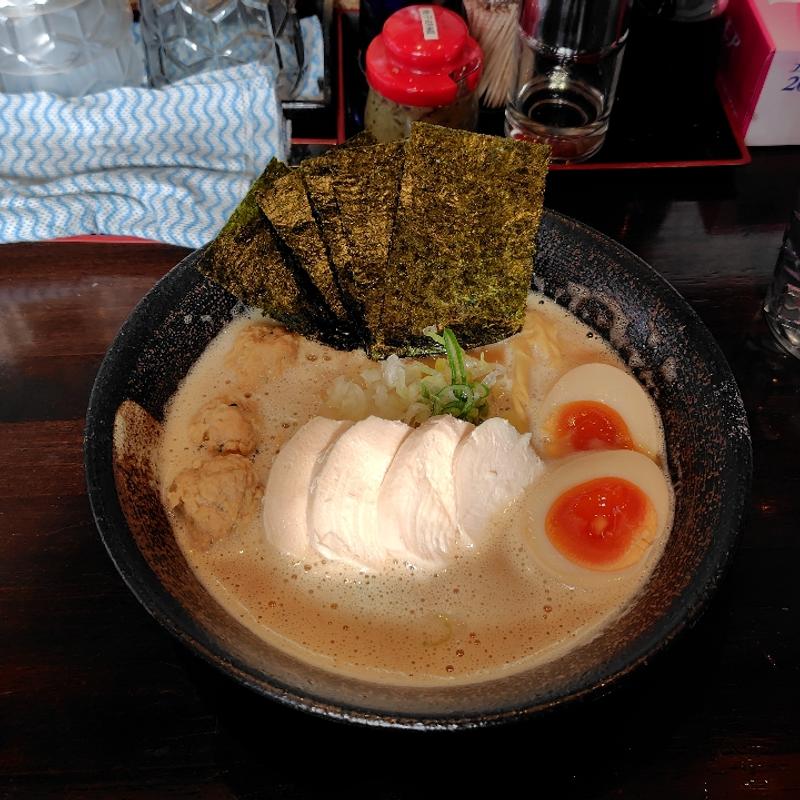 特製 濃厚鶏そば(醤油)(麺屋虎珀 小矢部店)