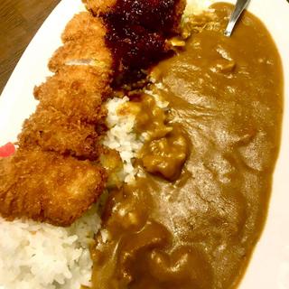 カツカレー(三好弥)
