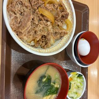 牛丼大盛り　　3点セット　温玉に変更
