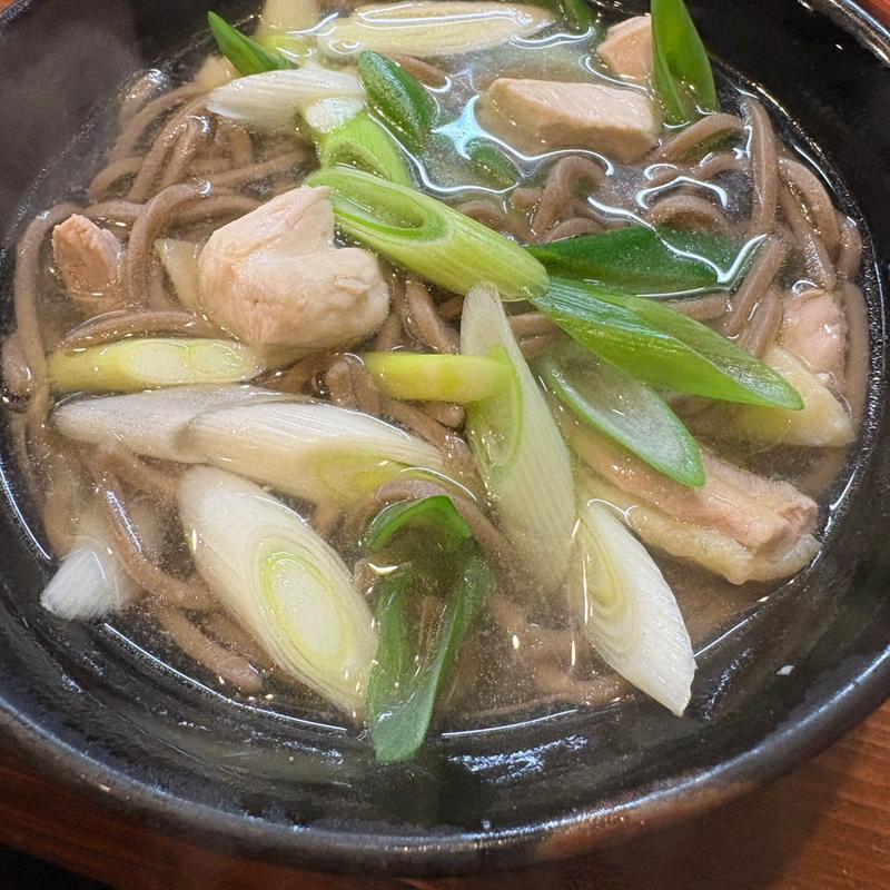 冠地鶏のネギそば(焼鳥おおの  )