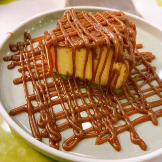 焦がしキャラメルの濃厚チーズケーキ