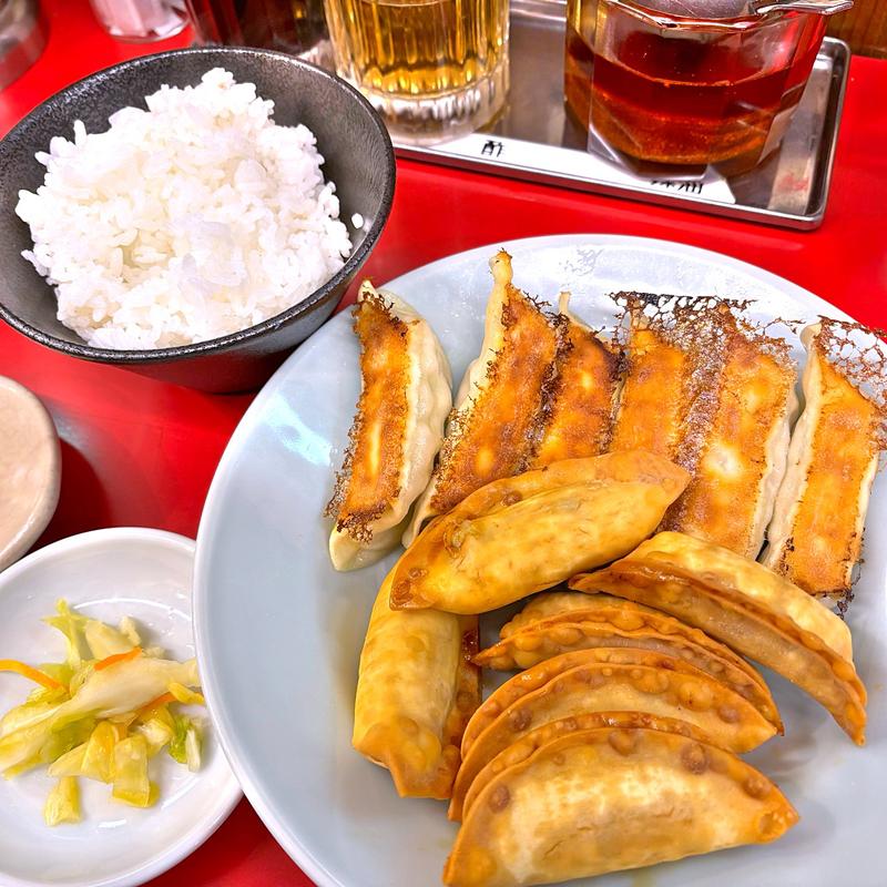 焼き餃子・揚げ餃子・ライス(宇都宮みんみん 宿郷店 )