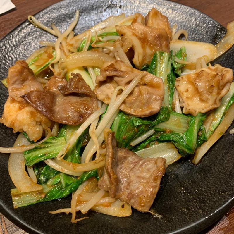 和牛もつとしろ菜の山椒炒め(清龍 池袋西口店)