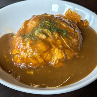 チーズインオムカレー