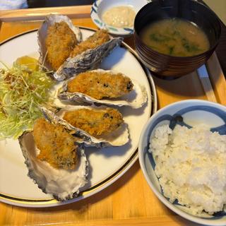 牡蠣フライセット(伊勢海老　海鮮蒸し料理　華月 （カゲツ）)