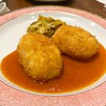 カニクリームコロッケ(グリルにんじん)