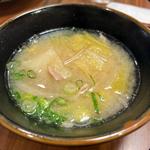 豚汁(グリルにんじん)