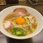 醤油豚骨ラーメン(限定)(博多とんこつ 豚の足跡)