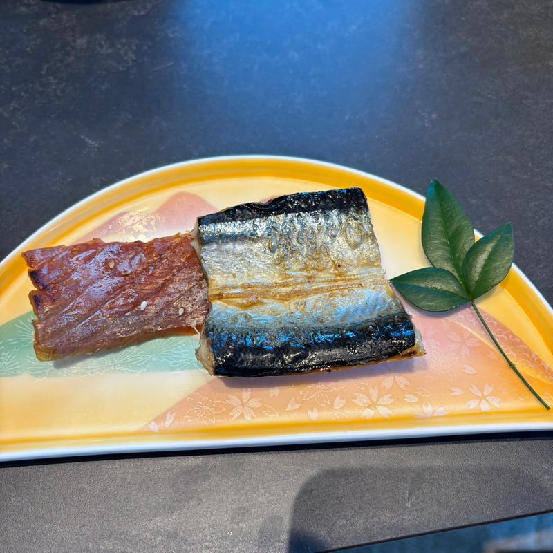 さんまの一夜干しと鮪の味醂干し(碧き島の宿 熊野別邸 中の島)