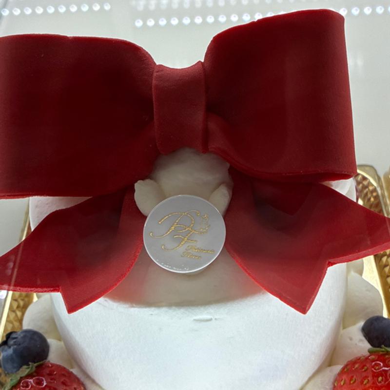 リボンデコレーションケーキ(パティスリーフレール ココノススキノ店)