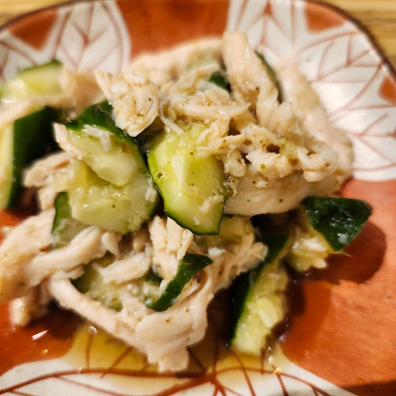 蒸し鳥と胡瓜の青唐辛子ポン酢　限定(たけすみ )