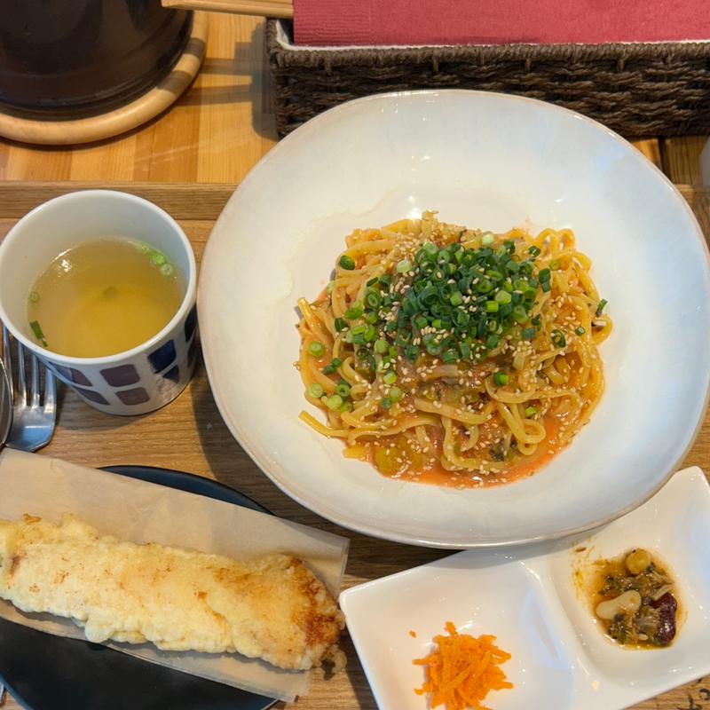 高菜明太子パスタ、とり天＆スープセット(罪なたらすぱ 汐留シティセンター店)