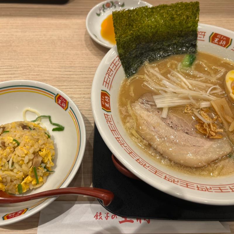極王ラーメン　Sチャーハン　Sニンニク激増餃子(餃子の王将 ゆめタウンはません店)