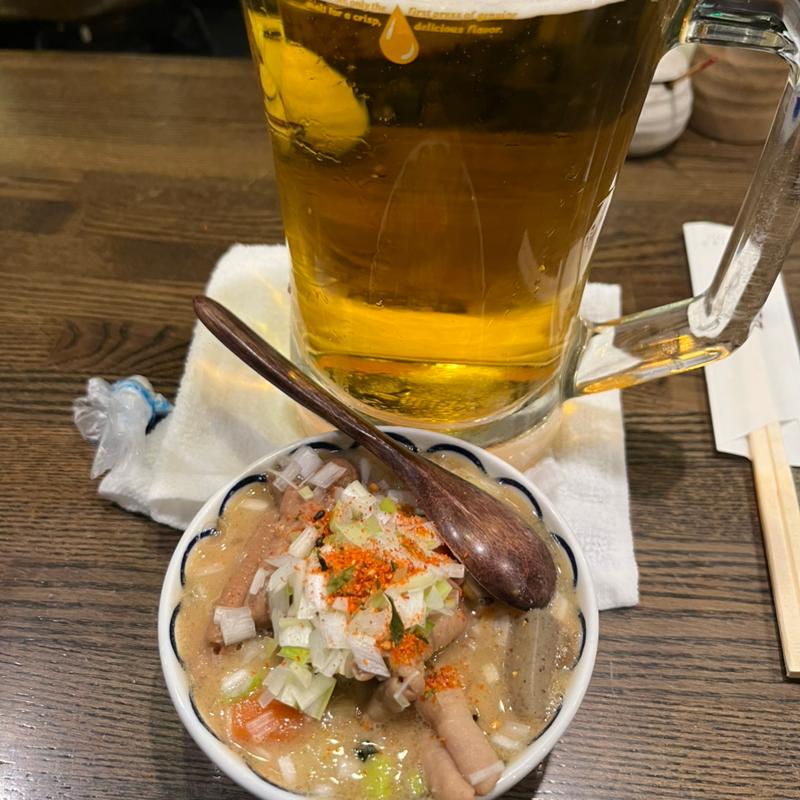 メガ生と煮込み(串蔵)