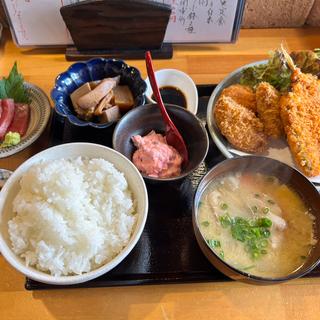 ミックスフライ定食