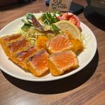 サーモンレアかつ