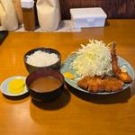 とんかつ定食(120g)
エビ 小