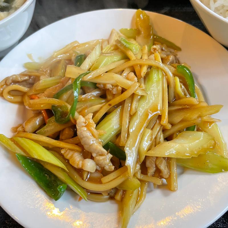 細切豚肉とセロリ炒め定食(香蘭 本店)