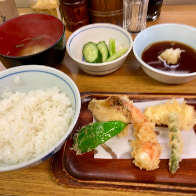 てんぷらごはん1(てん作)