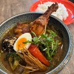 パリパリチキンと野菜のカレー