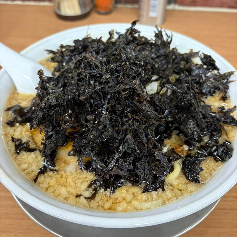 岩のり中華そば(がっつり食堂ドカメン)