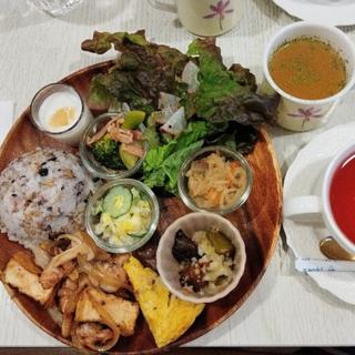 日替りランチ(数量限定)、本日のハーブティー