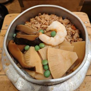 五目釜飯(鳥ぎん 銀座本店)